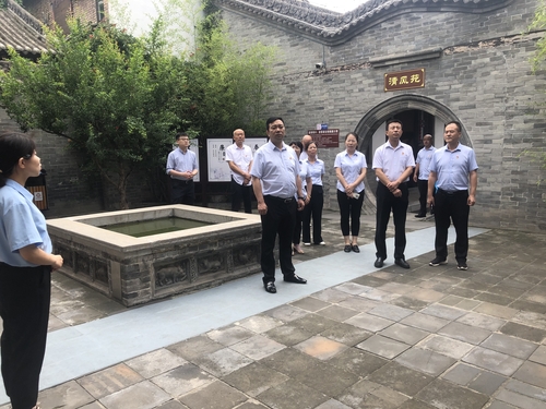 文章附图